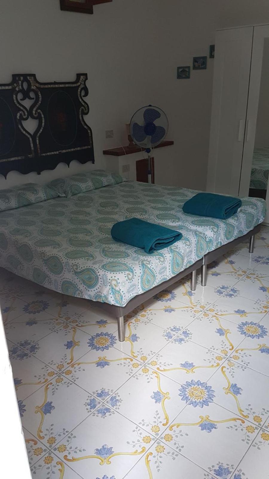 Con I Piedi Nell'Acqua Apartment สตรอมโบลี ห้อง รูปภาพ